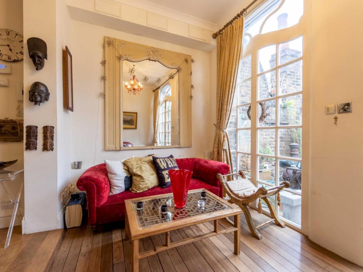 Pass The Keys Split-Floors Antique Apartment In Portobello Road Лондон Экстерьер фото