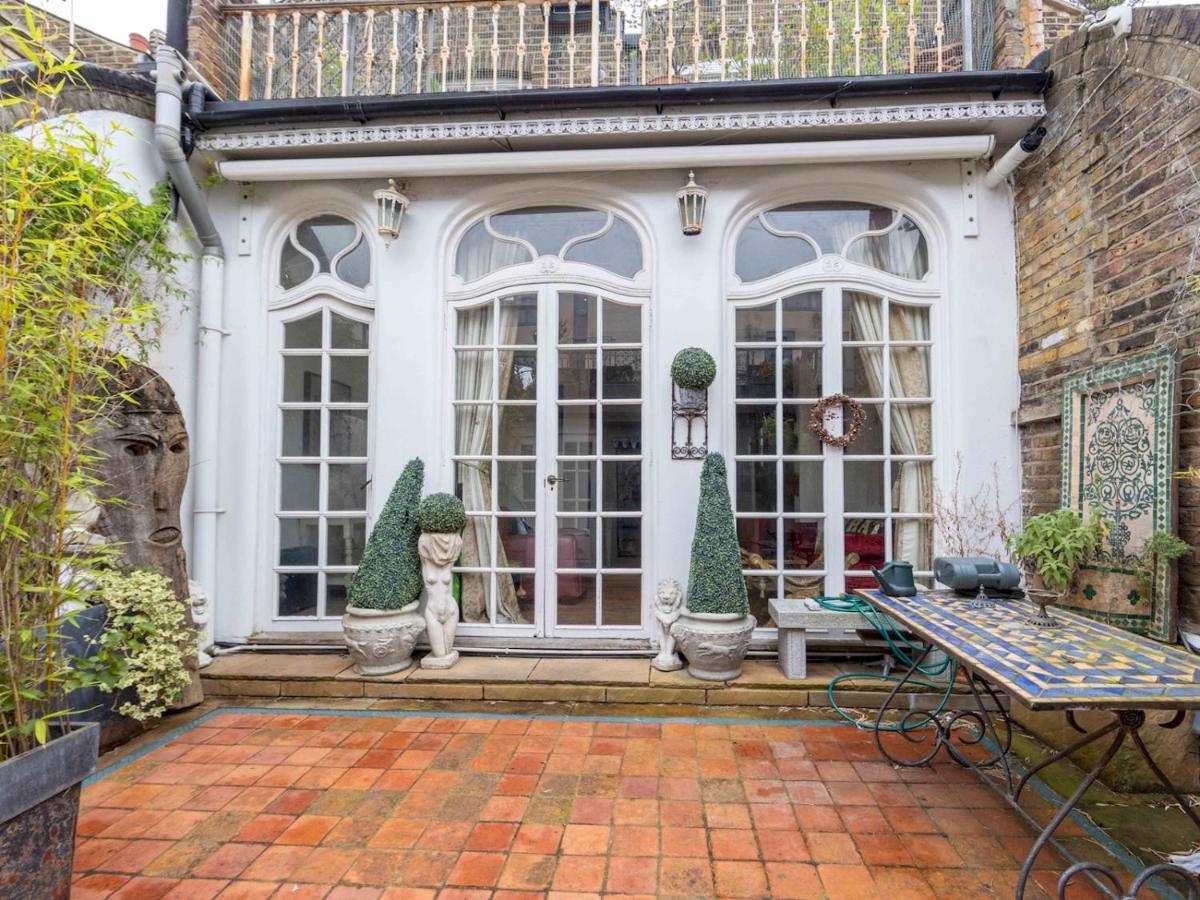 Pass The Keys Split-Floors Antique Apartment In Portobello Road Лондон Экстерьер фото