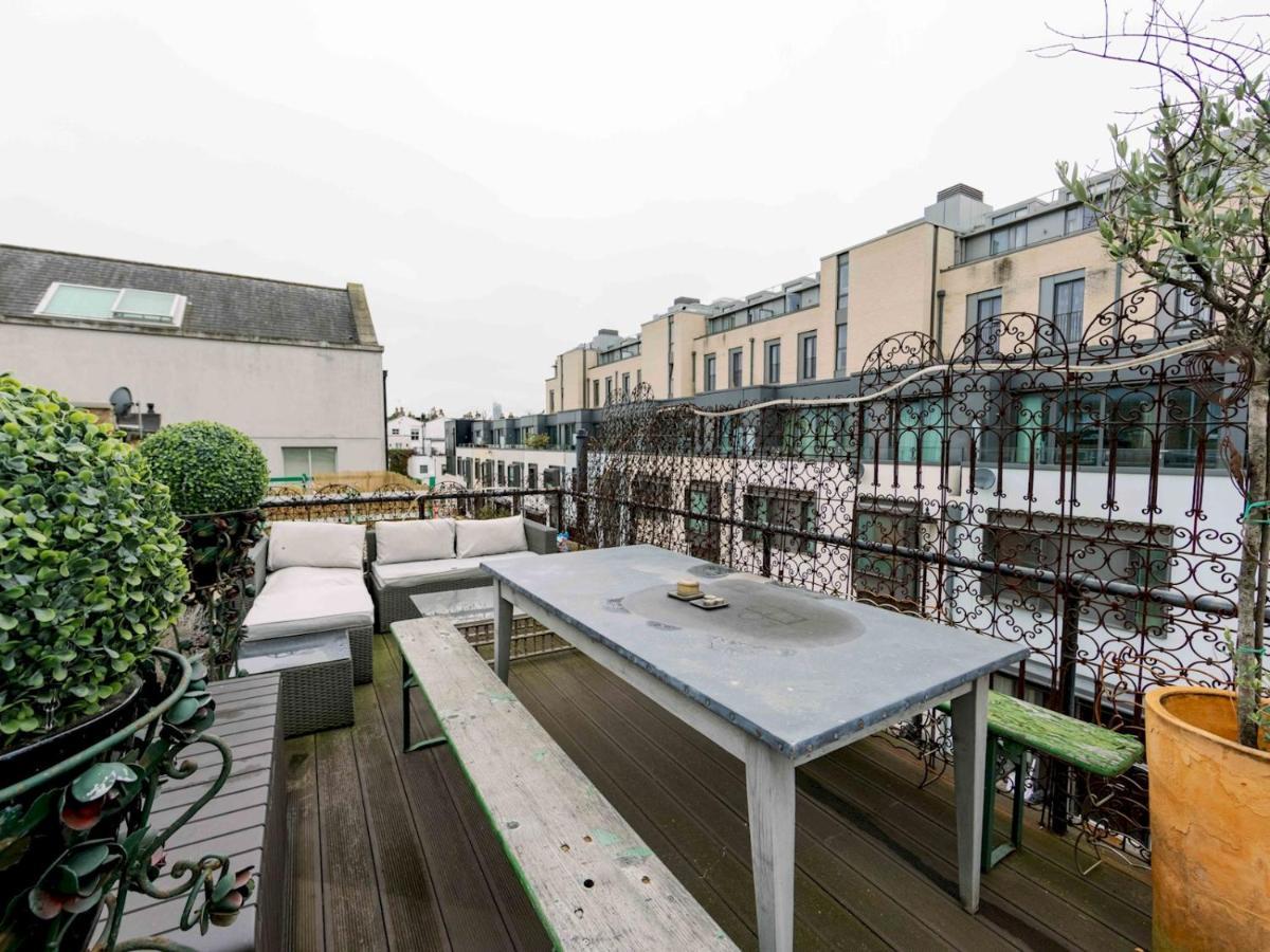 Pass The Keys Split-Floors Antique Apartment In Portobello Road Лондон Экстерьер фото